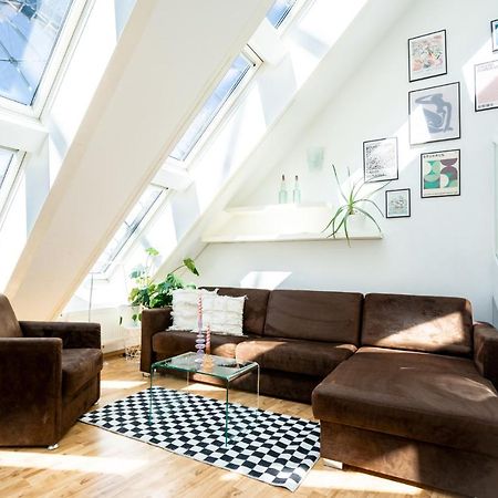 Unique Maisonette Apartment Gasometer 12Th Floor 维也纳 外观 照片