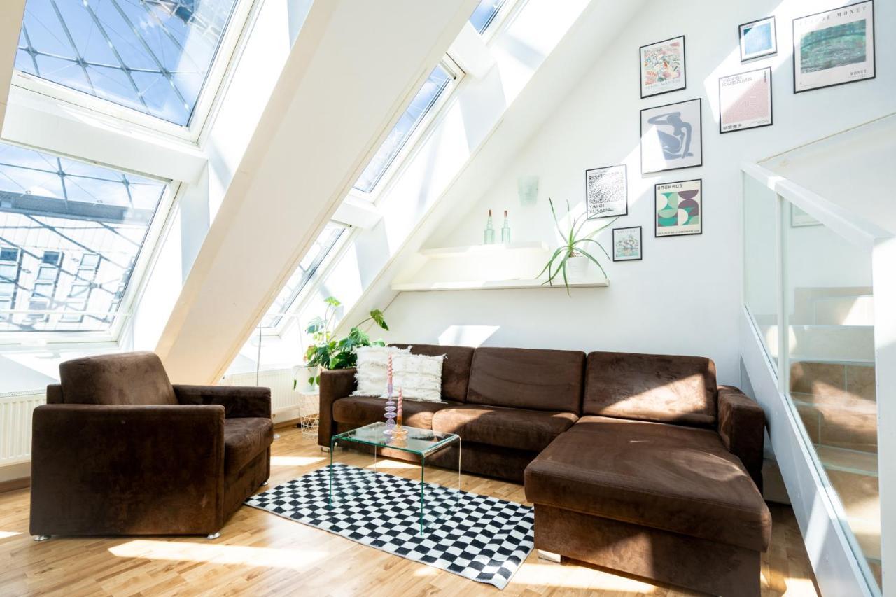 Unique Maisonette Apartment Gasometer 12Th Floor 维也纳 外观 照片
